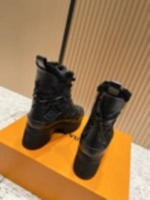 wholesale quality women louis vuitton shoes model no. 535